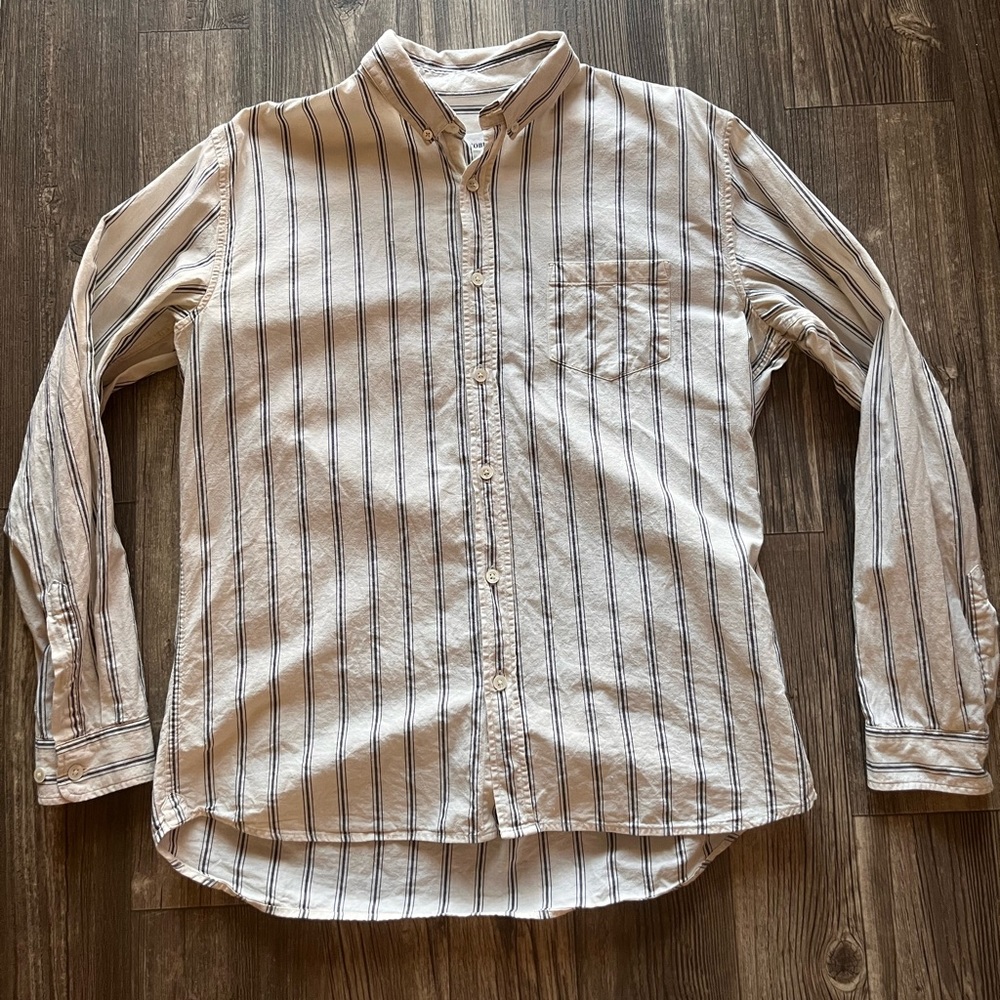 Octobre edition cotton/Lenin blend size large. Light cream with blue stripes